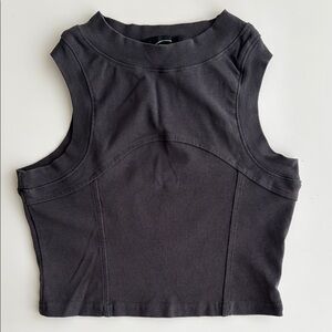 Cider Women’s Black Fitted Sleeveless Crop Top Small